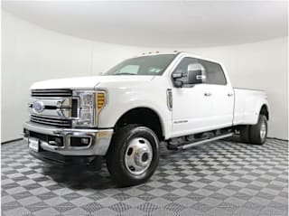 2019 Ford F-350 Super Duty XLT 1FT8W3DT1KEF12833 2019 Ford F-350 Super Duty XLT