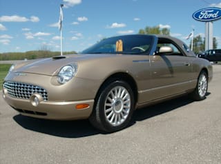 2005 Ford Thunderbird Deluxe 1FAHP60A15Y104828 2005 Ford Thunderbird Deluxe