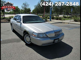 2008 Lincoln Town Car Signature Limited 2LNHM82V98X642241 2008 Lincoln Town Car Signature Limited