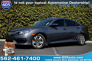 2018 Honda Civic LX 19XFC2F56JE012226 2018 Honda Civic LX