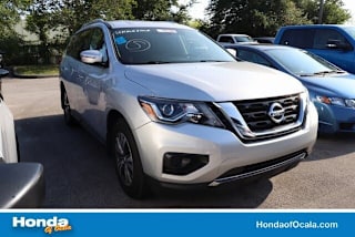 2018 Nissan Pathfinder S 5N1DR2MN7JC674568 2018 Nissan Pathfinder S