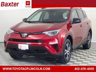 2018 Toyota RAV4 LE 2T3ZFREV6JW484607 2018 Toyota RAV4 LE