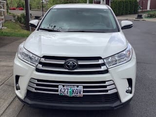 2018 Toyota Highlander LE Plus 5TDBZRFH3JS826419 2018 Toyota Highlander LE Plus