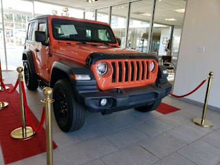 2019 Jeep Wrangler Sport 1C4GJXAG1KW538724 2019 Jeep Wrangler Sport