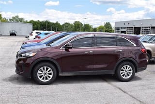 2019 Kia Sorento LX 5XYPG4A35KG522064 2019 Kia Sorento LX