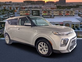 2021 Kia Soul S KNDJ23AU9M7751497 2021 Kia Soul S