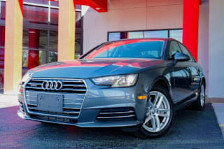 2017 Audi A4 2.0T quattro Premium WAUANAF40HN025935 2017 Audi A4 2.0T quattro Premium