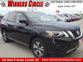 2017 Nissan Pathfinder S 5N1DR2MM8HC622187 2017 Nissan Pathfinder S