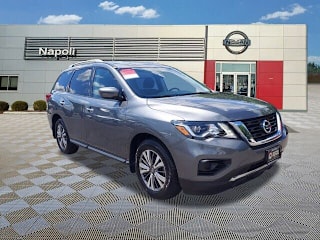 2019 Nissan Pathfinder S 5N1DR2MM5KC606682 2019 Nissan Pathfinder S
