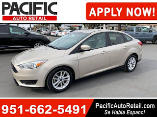 2017 Ford Focus 1FADP3F23HL284537 2017 Ford Focus