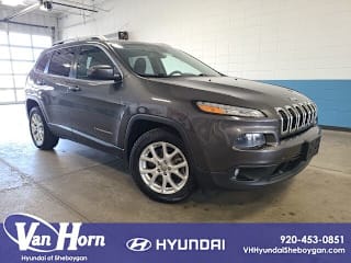 2014 Jeep Cherokee Latitude 1C4PJLCB2EW297318 2014 Jeep Cherokee Latitude