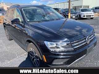 2019 Volkswagen Tiguan 3VV2B7AX8KM025284 2019 Volkswagen Tiguan