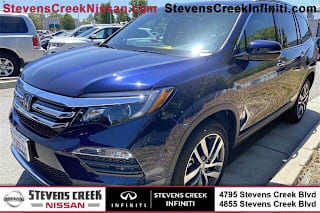 2018 Honda Pilot Touring 5FNYF6H90JB030223 2018 Honda Pilot Touring