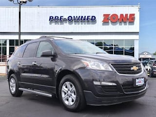 2017 Chevrolet Traverse LS 1GNKRFKD6HJ148393 2017 Chevrolet Traverse LS