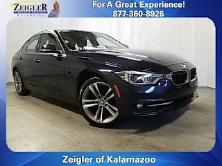 2017 BMW 3 Series WBA8D9G5XHNU58699 2017 BMW 3 Series