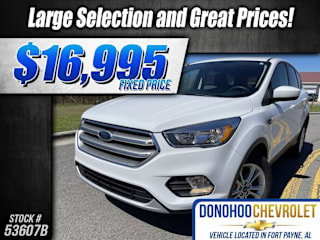 2017 Ford Escape SE 1FMCU0GD4HUE51569 2017 Ford Escape SE