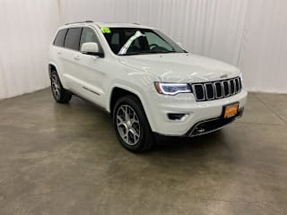 2018 Jeep Grand Cherokee Limited 1C4RJFBG5JC137677 2018 Jeep Grand Cherokee Limited
