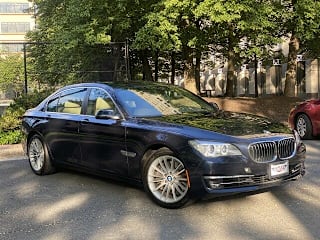 2013 BMW 7 Series 750Li xDrive WBAYF8C52DD141221 2013 BMW 7 Series 750Li xDrive