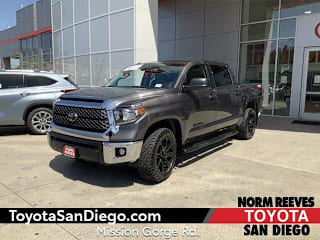 2019 Toyota Tundra SR5 5TFEM5F17KX138586 2019 Toyota Tundra SR5