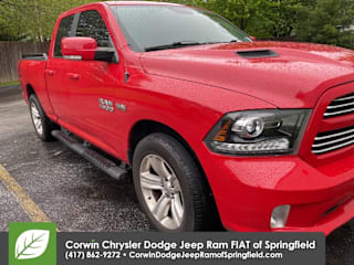 2015 Ram Pickup 1500 Sport 1C6RR6HT7FS523275 2015 Ram Pickup 1500 Sport