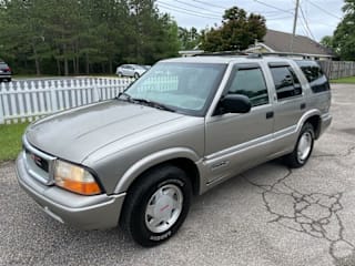 2000 GMC Jimmy SLE 1GKCS13W0Y2210275 2000 GMC Jimmy SLE