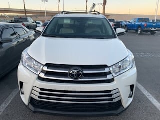 2018 Toyota Highlander 5TDJZRFH0JS556125 2018 Toyota Highlander