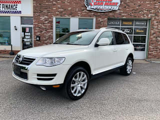 2010 Volkswagen Touareg V6 TDI WVGFK7A97AD001159 2010 Volkswagen Touareg V6 TDI