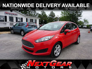 2014 Ford Fiesta SE 3FADP4EJ3EM149051 2014 Ford Fiesta SE