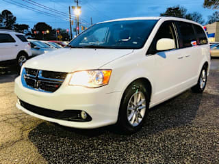 2019 Dodge Grand Caravan SXT 2C4RDGCG2KR775681 2019 Dodge Grand Caravan SXT