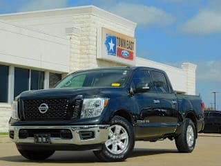 2019 Nissan Titan 1N6AA1E61KN516455 2019 Nissan Titan