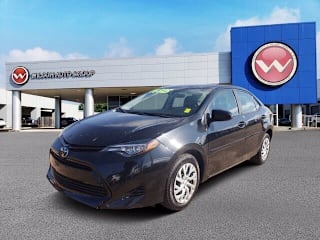 2018 Toyota Corolla L 5YFBURHE2JP739587 2018 Toyota Corolla L