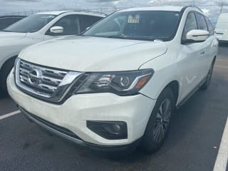 2017 Nissan Pathfinder SV 5N1DR2MN7HC685743 2017 Nissan Pathfinder SV