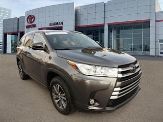 2018 Toyota Highlander XLE 5TDKZRFH0JS533075 2018 Toyota Highlander XLE