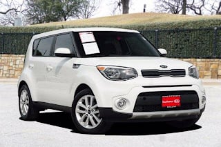2019 Kia Soul + KNDJP3A54K7674237 2019 Kia Soul +