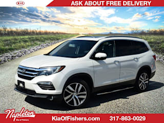 2017 Honda Pilot Touring 5FNYF6H9XHB023449 2017 Honda Pilot Touring