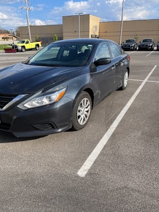 2016 Nissan Altima 2.5 S 1N4AL3AP1GN330919 2016 Nissan Altima 2.5 S