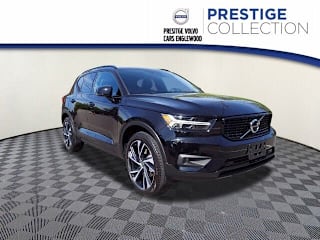 2020 Volvo XC40 T5 R-Design YV4162UMXL2310061 2020 Volvo XC40 T5 R-Design