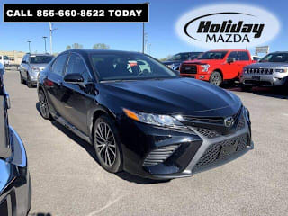 2019 Toyota Camry SE 4T1B11HK2KU180350 2019 Toyota Camry SE