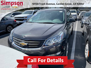 2017 Chevrolet Traverse LS 1GNKRFKD4HJ171459 2017 Chevrolet Traverse LS