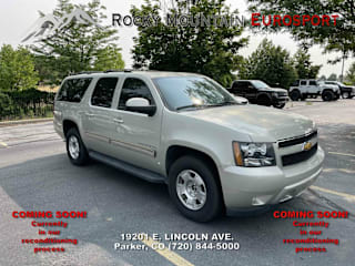 2014 Chevrolet Suburban LT 1500 1GNSKJE7XER241069 2014 Chevrolet Suburban LT 1500