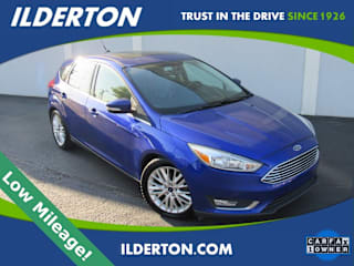 2015 Ford Focus 1FADP3N2XFL321582 2015 Ford Focus