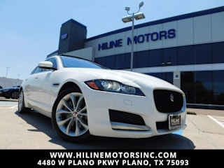 2017 Jaguar XF 20d Premium SAJBD4BN8HCY47616 2017 Jaguar XF 20d Premium