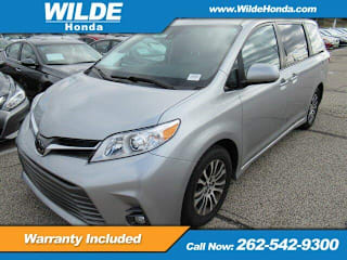2019 Toyota Sienna XLE 8-Passenger 5TDYZ3DCXKS993344 2019 Toyota Sienna XLE 8-Passenger