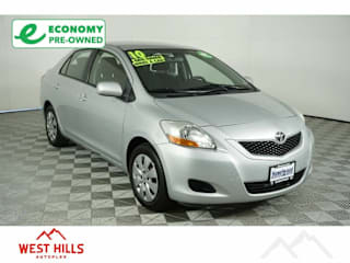 2010 Toyota Yaris Base JTDBT4K38A4065932 2010 Toyota Yaris Base