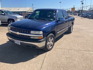 2002 Chevrolet Silverado 1500 2GCEC19X121221049 2002 Chevrolet Silverado 1500