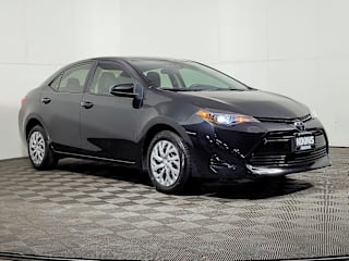 2018 Toyota Corolla LE 5YFBURHE0JP740415 2018 Toyota Corolla LE