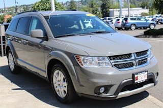 2019 Dodge Journey SE 3C4PDCBB4KT719258 2019 Dodge Journey SE