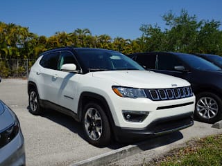 2019 Jeep Compass 3C4NJCCB9KT711302 2019 Jeep Compass