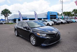 2020 Toyota Camry LE 4T1C11AK9LU915440 2020 Toyota Camry LE