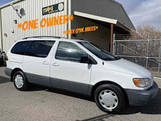 2000 Toyota Sienna 4T3ZF19C4YU311172 2000 Toyota Sienna